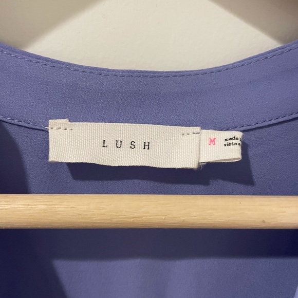 Lightweight violet blouse - Picture 3 of 3